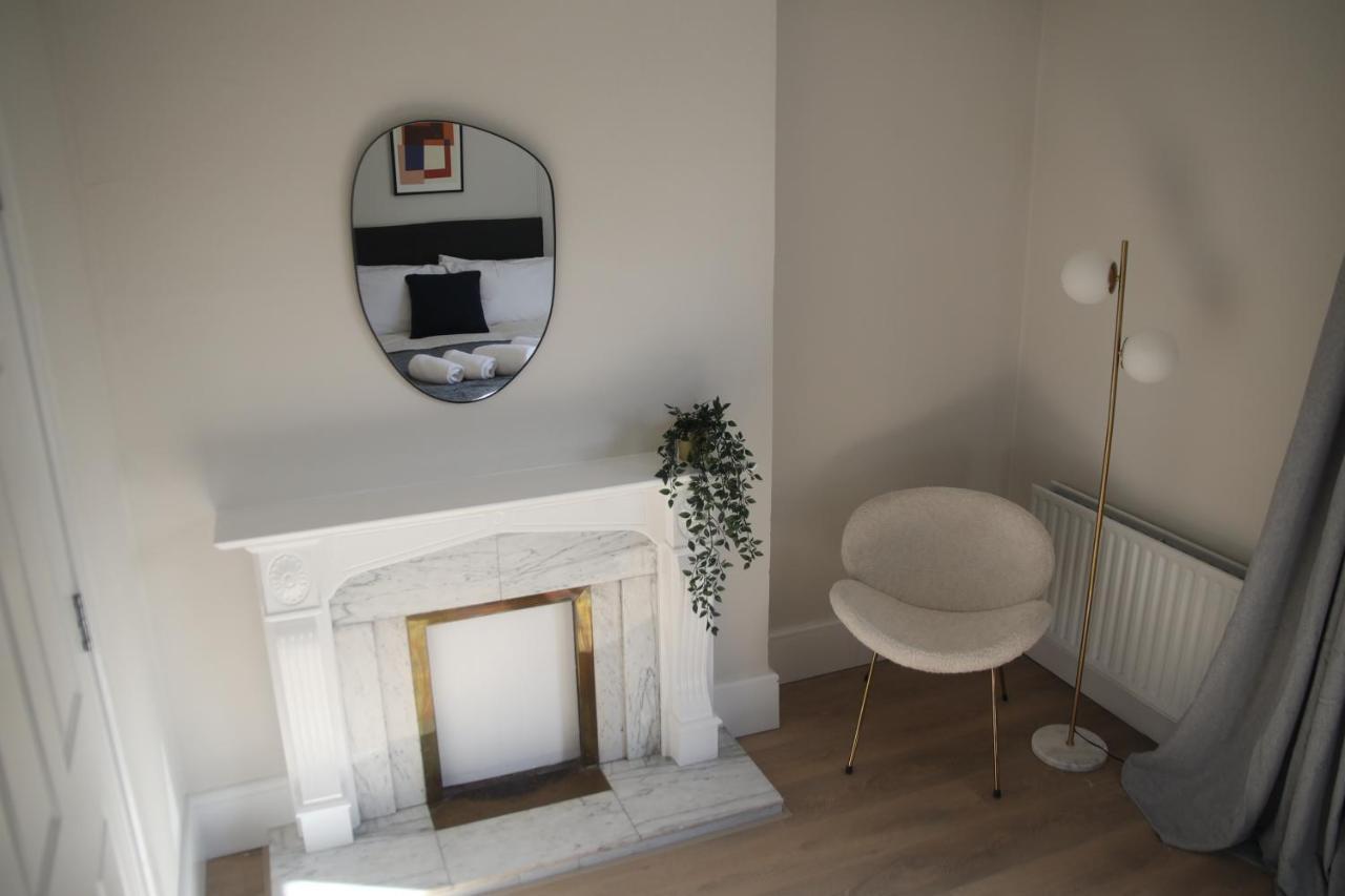 Crawford House- Scholarlee Living Apartments Cork Bagian luar foto