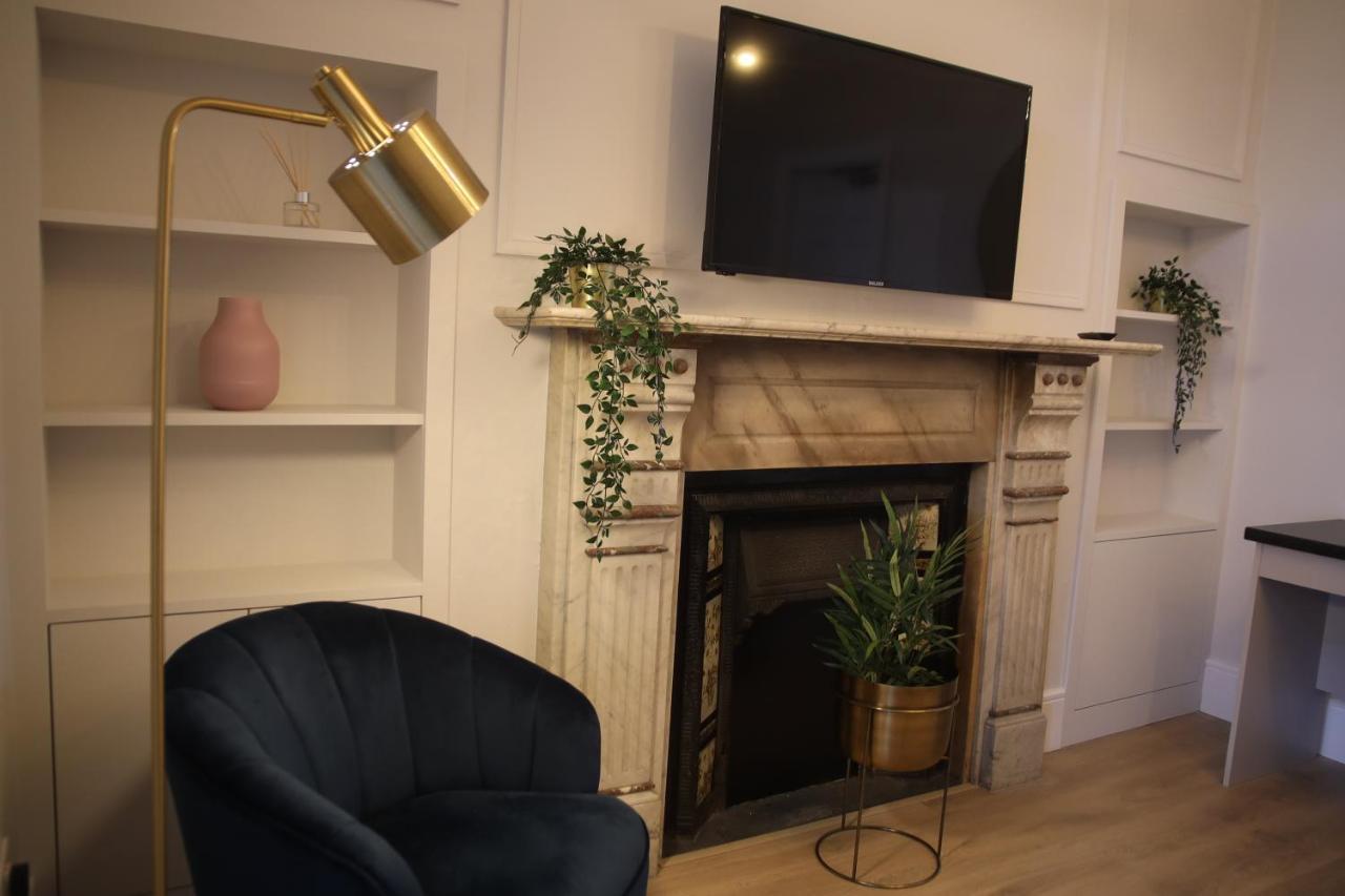 Crawford House- Scholarlee Living Apartments Cork Bagian luar foto